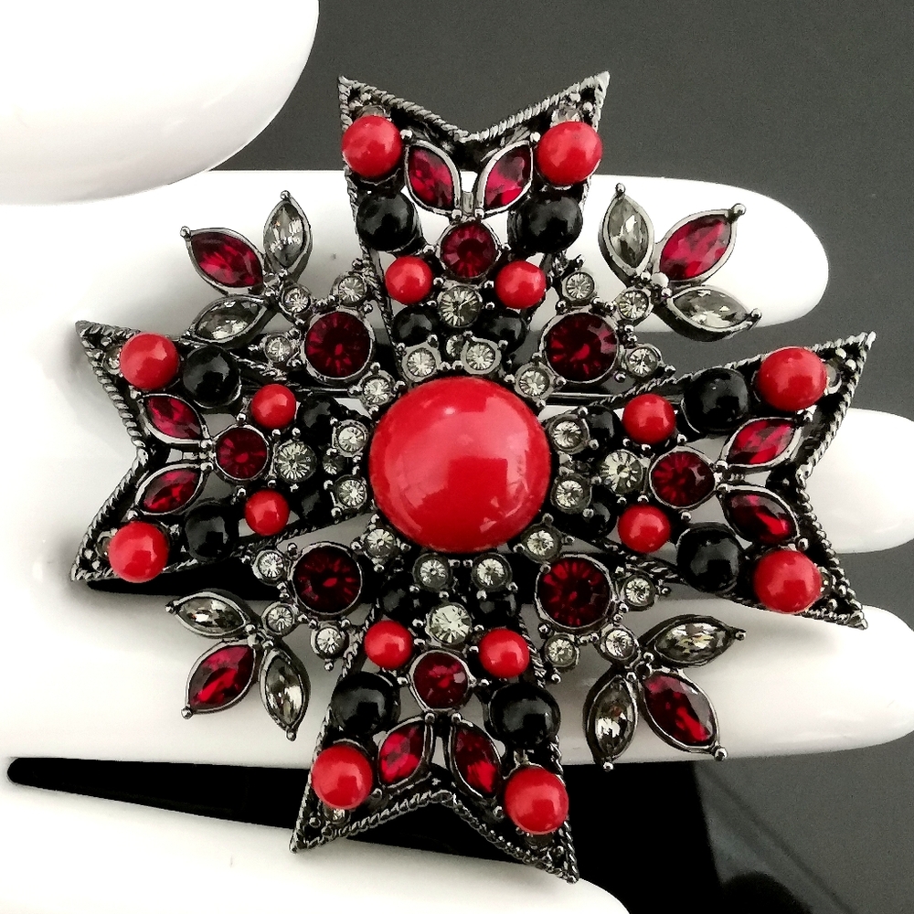 Joan Rivers Red & Black Rhinestones Maltese Cross Gunmetal Brooch Pin Large